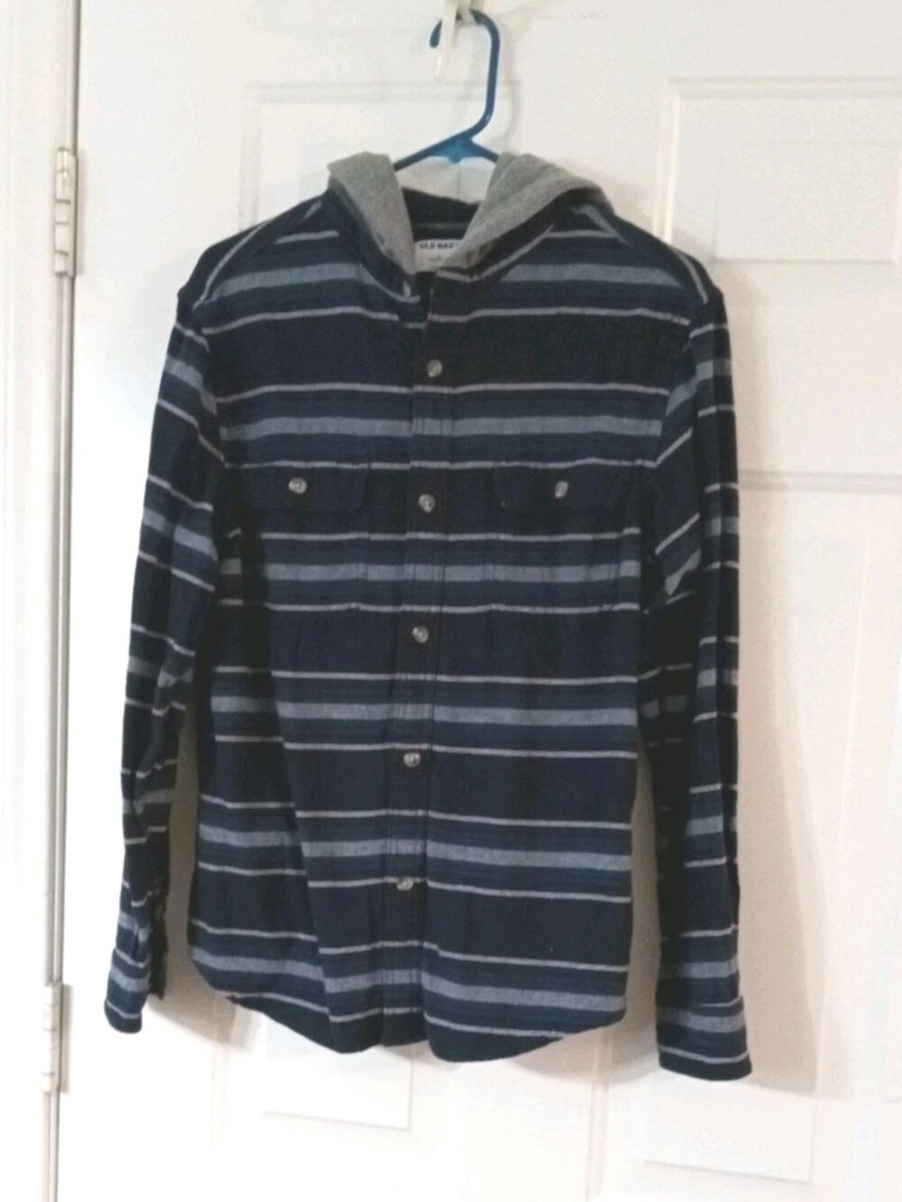 Old Navy Hooded Flannel Shirt Mens Medium Navy Blue, Gray Striped Button Up